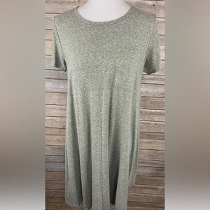 LuLaRoe Soft Heathered Green Shirt